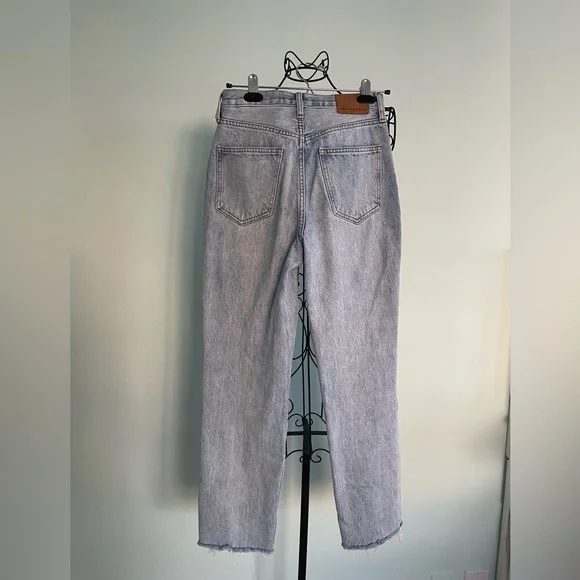 NWOT Aritzia Denim Forum The BF High Rise Loose Jeans - Picture 2 of 12